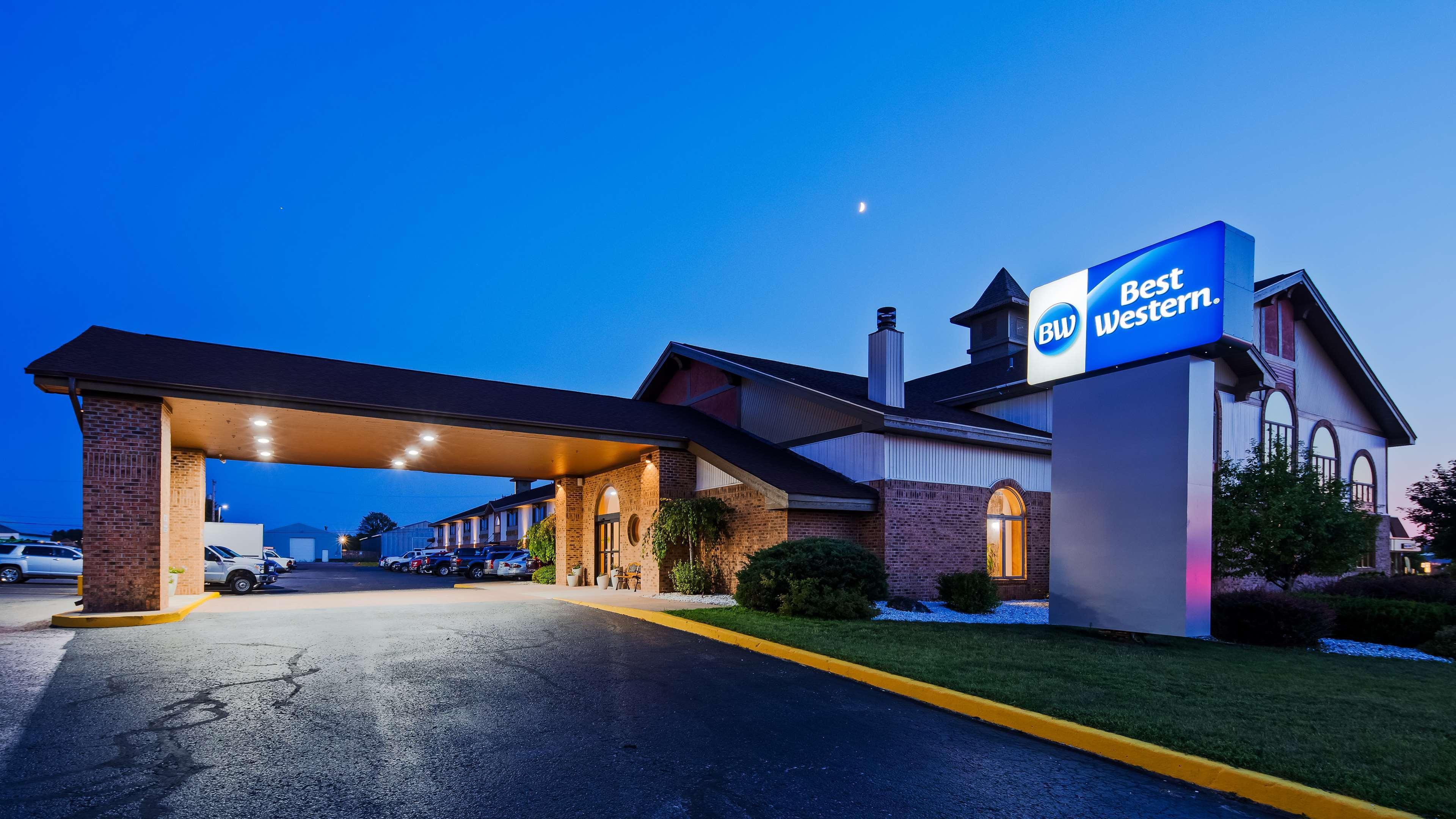 Best Western Premier Ark Hotel Tirana Exterior foto