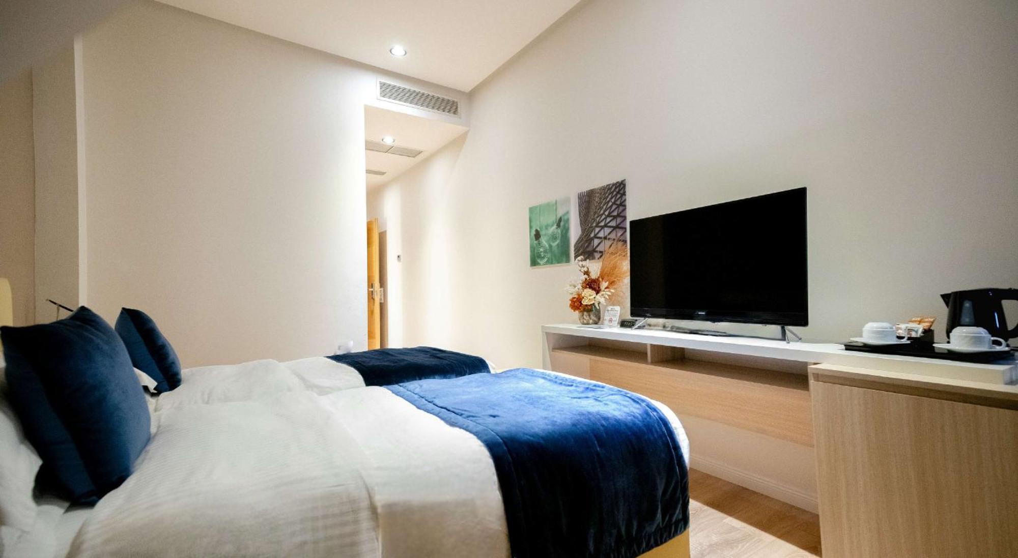 Best Western Premier Ark Hotel Tirana Exterior foto