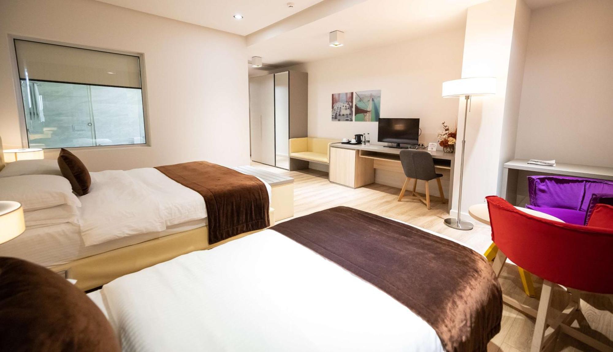 Best Western Premier Ark Hotel Tirana Exterior foto